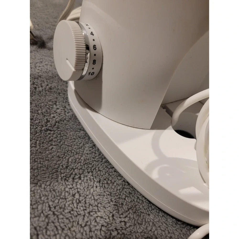 Waterpik Oral Irrigation Applicance Model SF-01W 100-240V 50/60Hz 18.5W